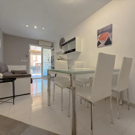 Apartament Con Vistas Al Mar *